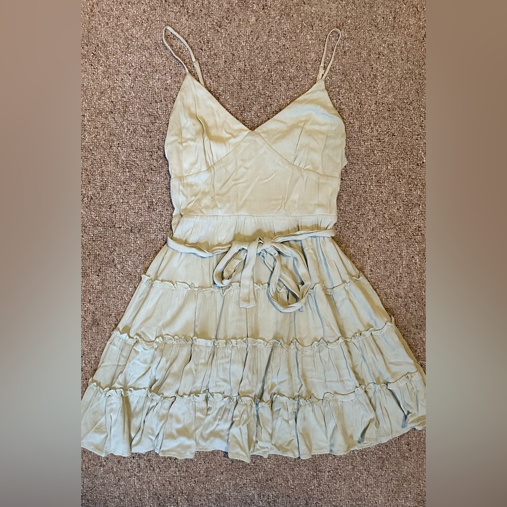 Peach Love California Sage Green Dress Size Large